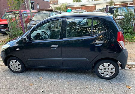 Hyundai i10 1.1L,,Tüv NEU klima