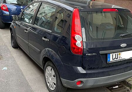 Ford Fiesta 1.3 Ambiente