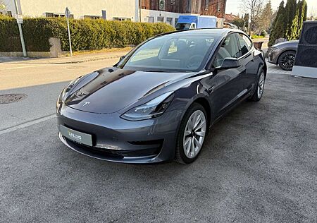 Tesla Model 3 RWD*LM-FELGEN 19"*MIDNIGHT SILVER*