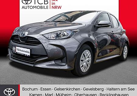 Toyota Yaris 1.5 Hybrid NAVI SHZ KLIMA BT SERVO