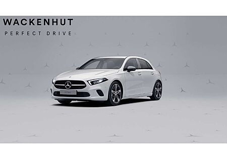 Mercedes-Benz A 180 d PROGRESSIVE NIGHT RFK LED TOTW. CARPLAY
