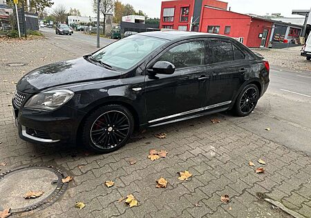 Suzuki Kizashi 2.4 4x4 CVT Sport