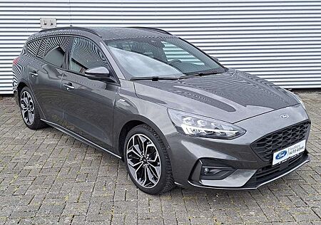 Ford Focus 1.5 EcoBoost ST-LINE *NAVI*LED-SW*WINTER-PKT*