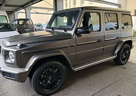 Mercedes-Benz G 400 Superior Carbon Fondentert. TV Standhzg.