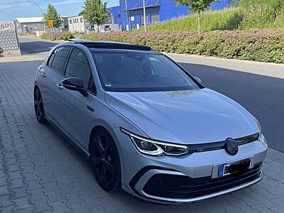 Volkswagen Golf Golf VIII R-Line Black Style Silber 19 Zoll