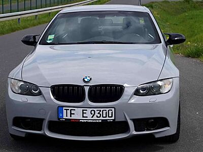 BMW 320 320i