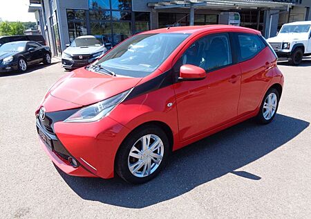 Toyota Others Aygo AYGO x-play touch
