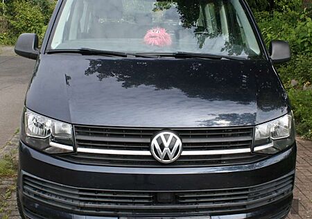 VW T6 Multivan Volkswagen Multivan Kurz Trendline