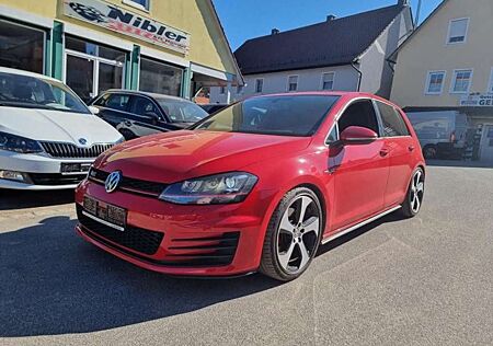 VW Golf Volkswagen VII GTI 2.0TSI BMT XENON+NAVI+PDC+2.HAND