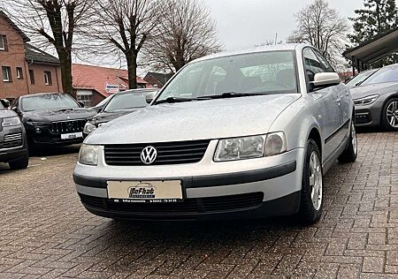 VW Passat Volkswagen 1.8 T Basis