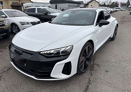 Audi e-tron GT RS quattro Matrix B & O