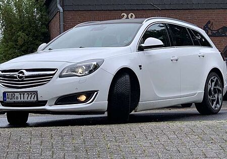 Opel Insignia 2.0 Bi Turbo CDTI 4x4 Sports Tourer Aut. Sport