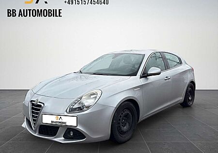 Alfa Romeo Giulietta Turismo TEMPO LED PDC SHZ KLIMA.A