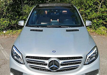 Mercedes-Benz GLE 350 GLE 350d 4MATIC AMG PACK FULL OPTIONAL **RARA**