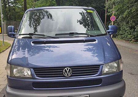 VW T4 Multivan Volkswagen Multivan T4 TD 7DC UH2