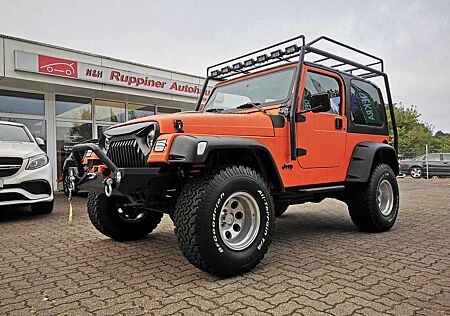 Jeep Wrangler Cabrio 2.5 Raptor Offroad TÜV/ AU neu