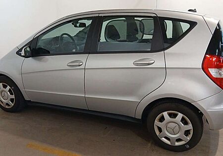 Mercedes-Benz A 160 A -Klasse CDI*1.HD*alleKD*8fach*SH*