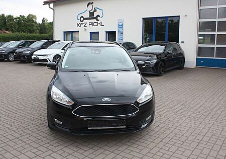 Ford Focus Turnier Business 1,0EcoBoost AHK,Start/Sto