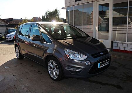 Ford S-Max Titanium AHK Navi Xenon Klima Sitzhg