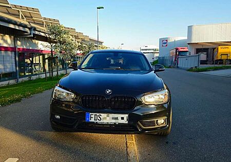 BMW 120 d xDrive Advantage