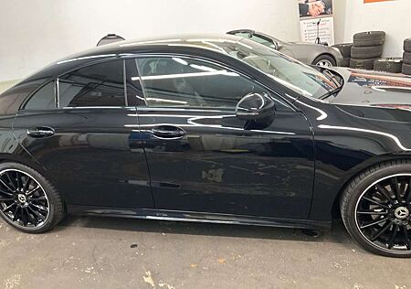 Mercedes-Benz CLA 250 7G-DCT AMG Line