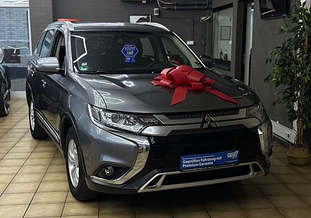 Mitsubishi Outlander Diamant Edition+ 2WD*HU/AU*KAMERA*NAV*