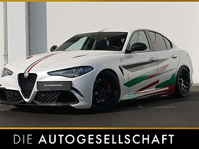 Alfa Romeo Giulia Quadrifoglio 2.9 *Bi-XENON*CARBON*SPARCO*