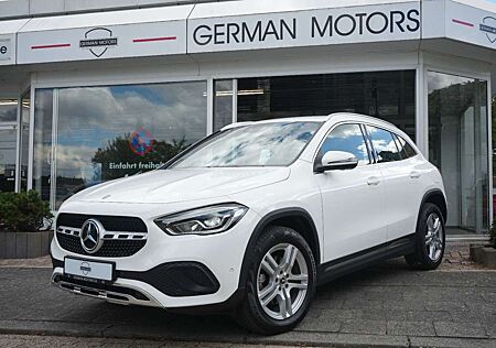 Mercedes-Benz GLA 200 7G-DCT Progressive *CAM|LED|WIDESCREEN*
