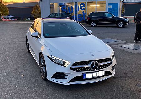 Mercedes-Benz A 220 A-Klasse Diesel d 8G-DCT AMG Line