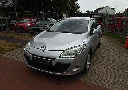 Renault Megane III Lim. Dynamique/ Automatik/ Klima/ TOP