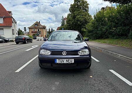 VW Golf Volkswagen 1.4 Tüv/Au NEU