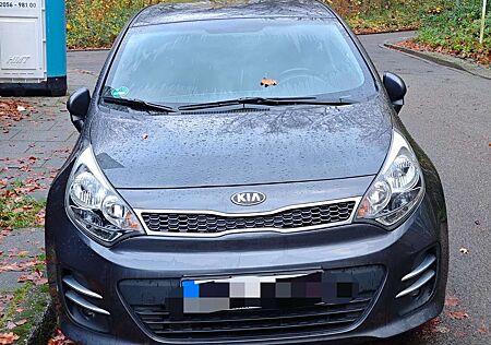 Kia Rio 1.2 Dream Team Edition
