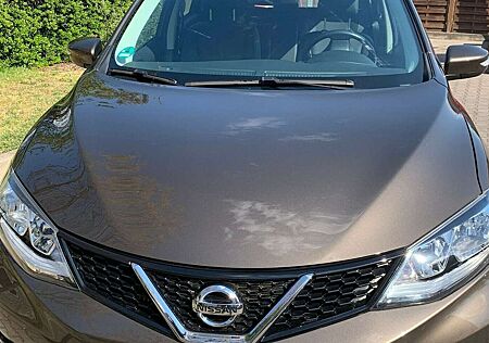 Nissan Pulsar 1.2 DIG-T Tekna