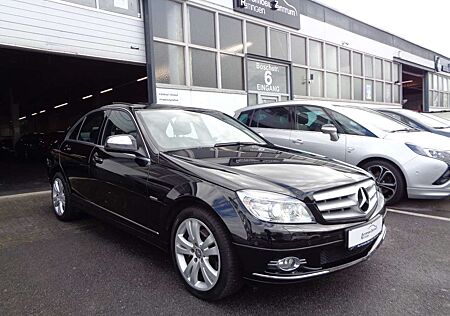 Mercedes-Benz C 200 Lim. Kompr. AUTOM*1.HD*COMAND*BiXEN*PANO*