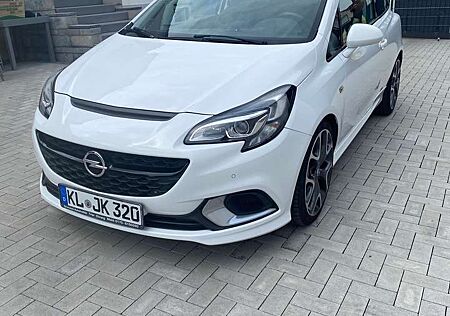 Opel Corsa 1.6 Turbo OPC