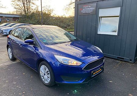 Ford Focus 1.6 Facelift Klima//Shz//S.Heft//77Kw