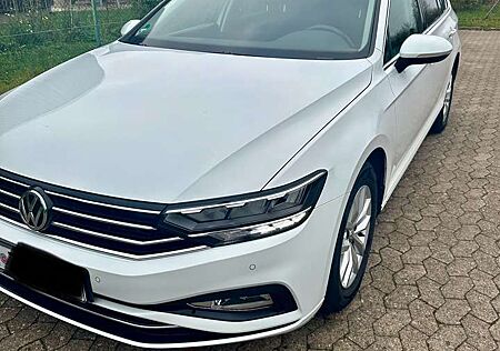 VW Passat Variant Volkswagen 2.0 TDI SCR DSG Business