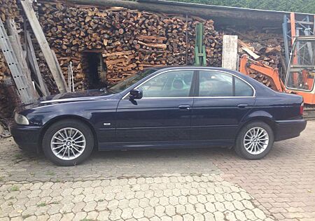 BMW 530 6 Zylinder Xenon FL E39 2. Hd Klimaautomatik