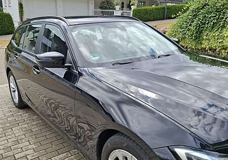 BMW 320d 320 Touring Aut. Advantage