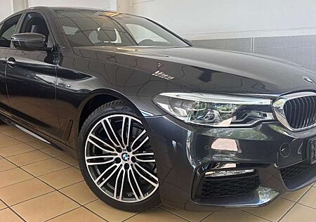 BMW 520 d M Sport LED Kamera Tempo Key-Go HuD Digital 19Z
