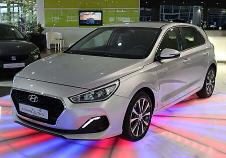 Hyundai i30 Trend*KLIMAAUT*NAVI*KAMERA*ALU*TEMPOMAT*MFL*