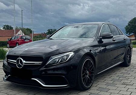 Mercedes-Benz C 63 AMG