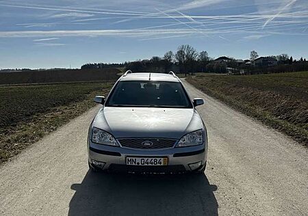 Ford Mondeo 1,8 Turnier TDCi DPF Ghia