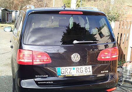 VW Touran Volkswagen 2.0 TDI DPF Comfortline