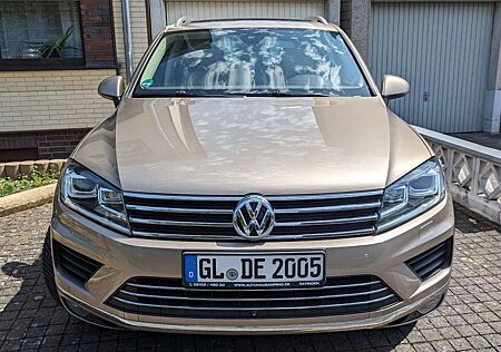 VW Touareg Volkswagen V6 TDI BMT/Start-Stopp Terrain Tech 4Motion