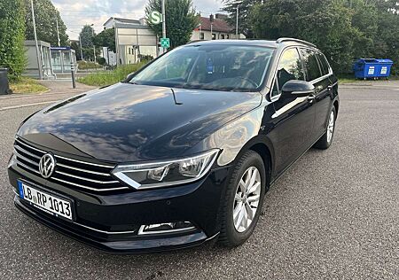 VW Passat Variant Volkswagen 1.6 TDI (BlueMotion Technology) DSG Comfortline