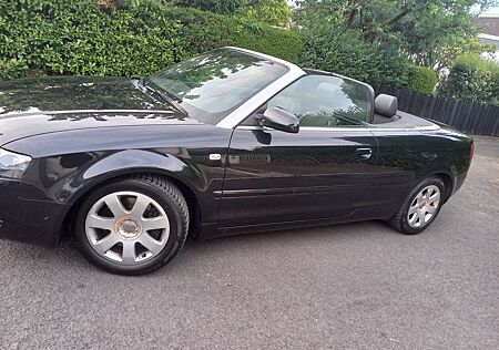 Audi A4 Cabriolet 1.8 T Scheckheftgepflegt 110000 KM