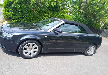 Audi A4 Cabriolet 1.8 T Scheckheftgepflegt 110000 KM