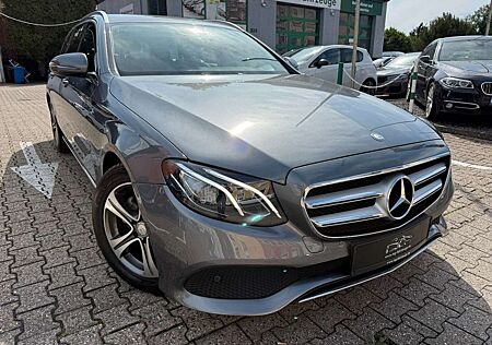 Mercedes-Benz E 200 T AVANTGARDE NAVI KAMERA LED SCHECKHHEFT