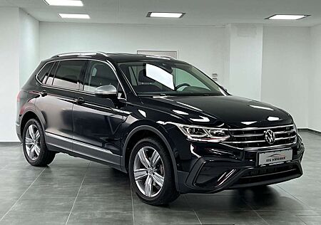 VW Tiguan Allspace Volkswagen Life/NAVI/360°/ACC/MATRIX/AHK